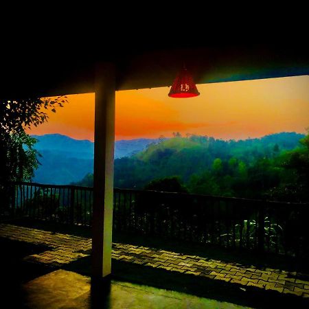 Rainbow Sky Cottage Ella Bagian luar foto